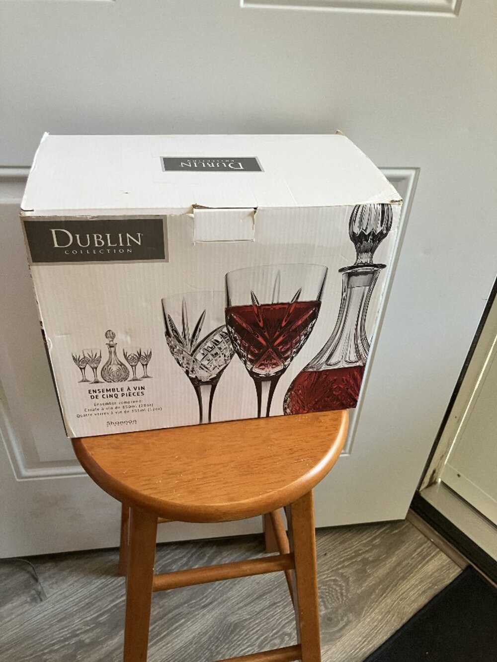Dublin Collection 5 piece Wine Set